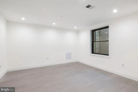 $3,095,000 | 6921 Granby Street, Bethesda, MD 20817