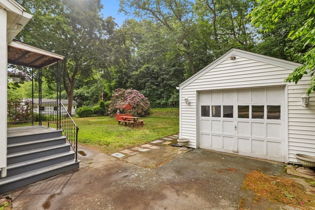 22 Nancy Road Dedham, MA 02026 - Photo 21 of 25 Gallery Image 21