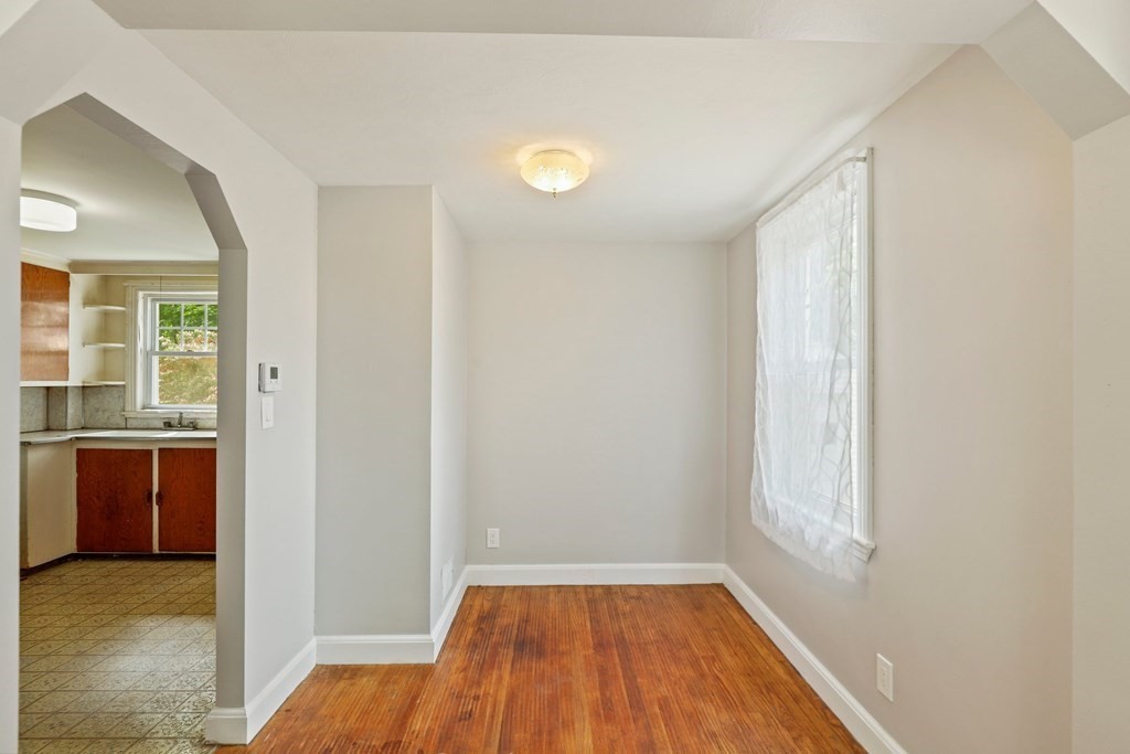 22 Nancy Road Dedham, MA 02026 - Photo 8 of 25 Gallery Image 8