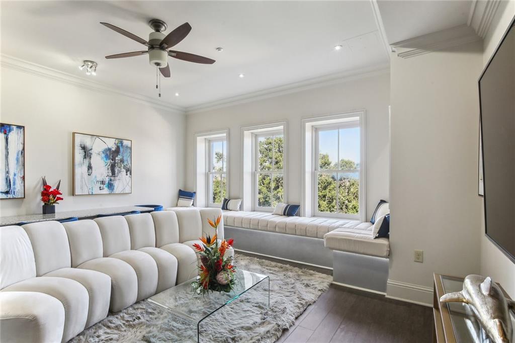 620 Decatur Street, Unit P New Orleans, LA 70130 - Photo 4 of 15