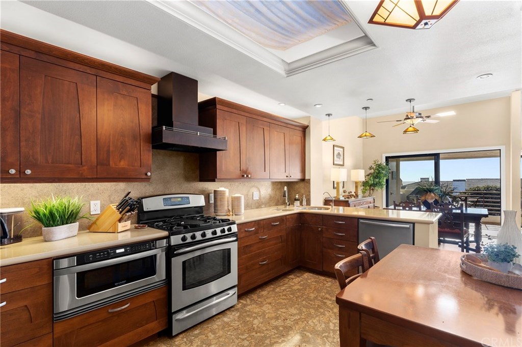 240 Nice Lane, Unit 308 Newport Beach, CA 92663 - Photo 5 of 20