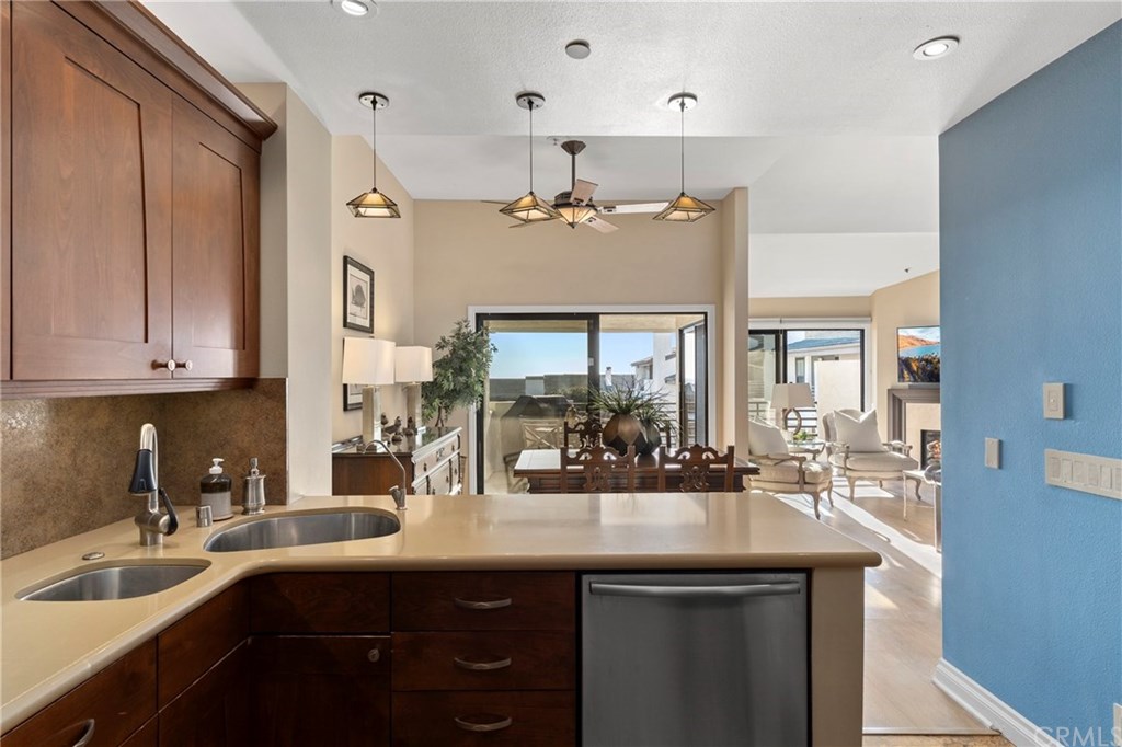 240 Nice Lane, Unit 308 Newport Beach, CA 92663 - Photo 6 of 20