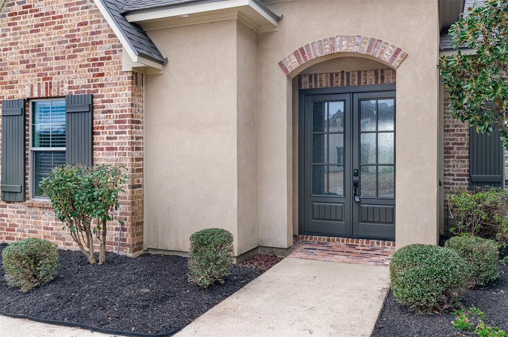 106 Pear Tree Lane Benton, LA 71006 - Photo 4 of 26 a view of front door of house