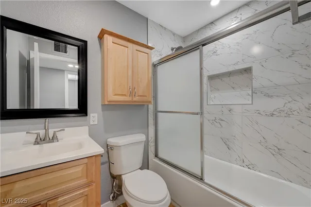 $2,230 | 6413 Bannock Way, Las Vegas, NV 89107