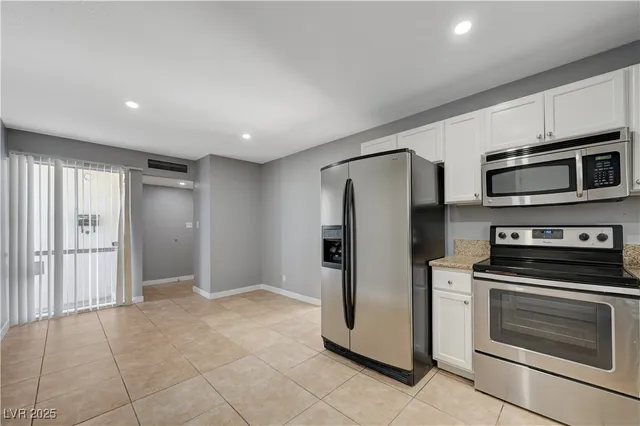 $2,230 | 6413 Bannock Way, Las Vegas, NV 89107