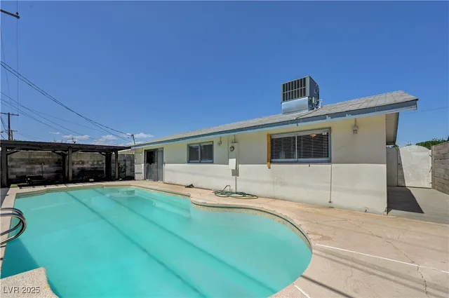 $2,230 | 6413 Bannock Way, Las Vegas, NV 89107