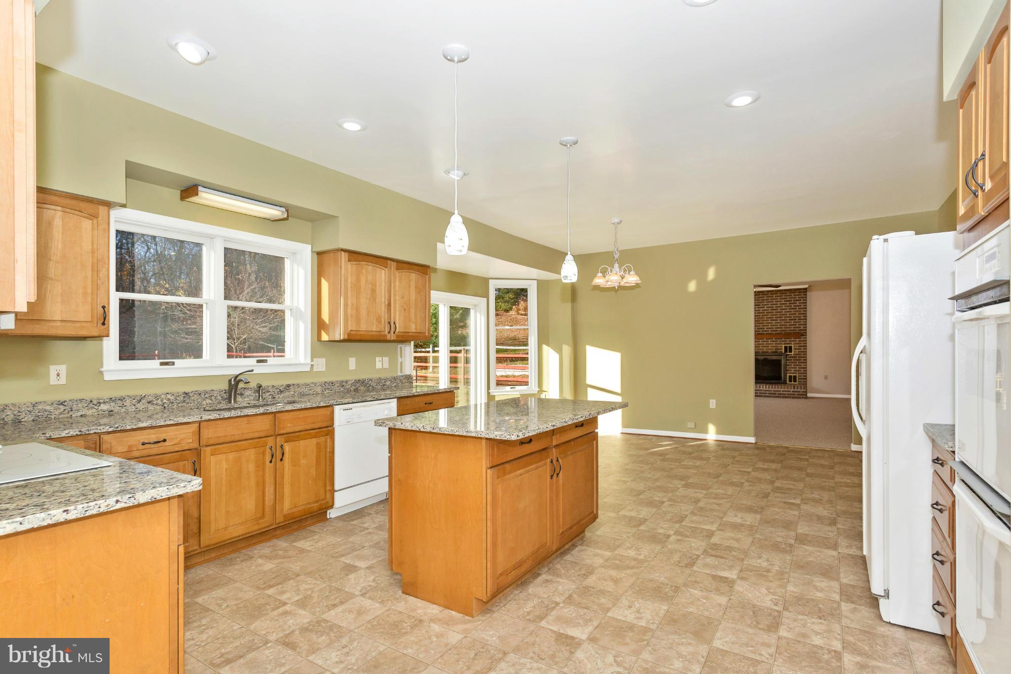 1225 Emmaus Road Woodbine, MD 21797 - Photo 12 of 28 Kitchen