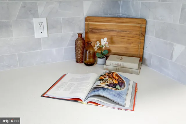 $324,900 | 3204 North Scenic Road, Harrisburg, PA 17109