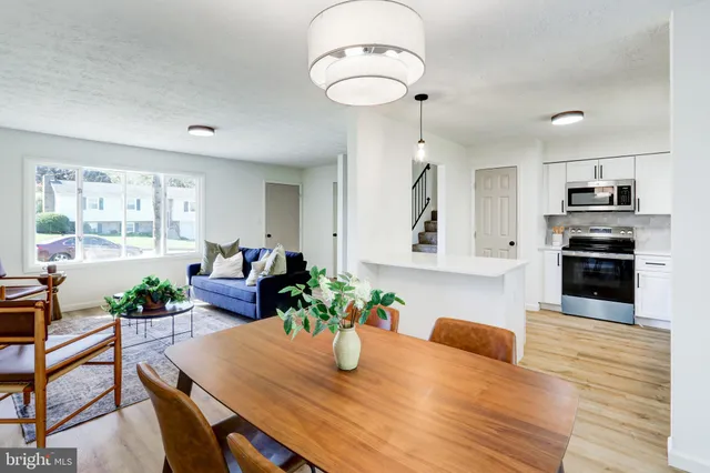 $324,900 | 3204 North Scenic Road, Harrisburg, PA 17109