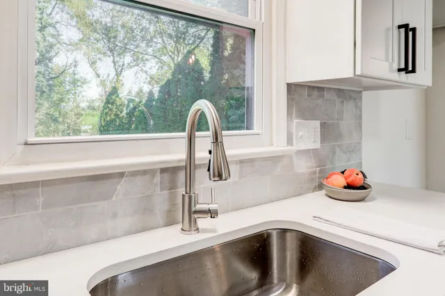 $324,900 | 3204 North Scenic Road, Harrisburg, PA 17109