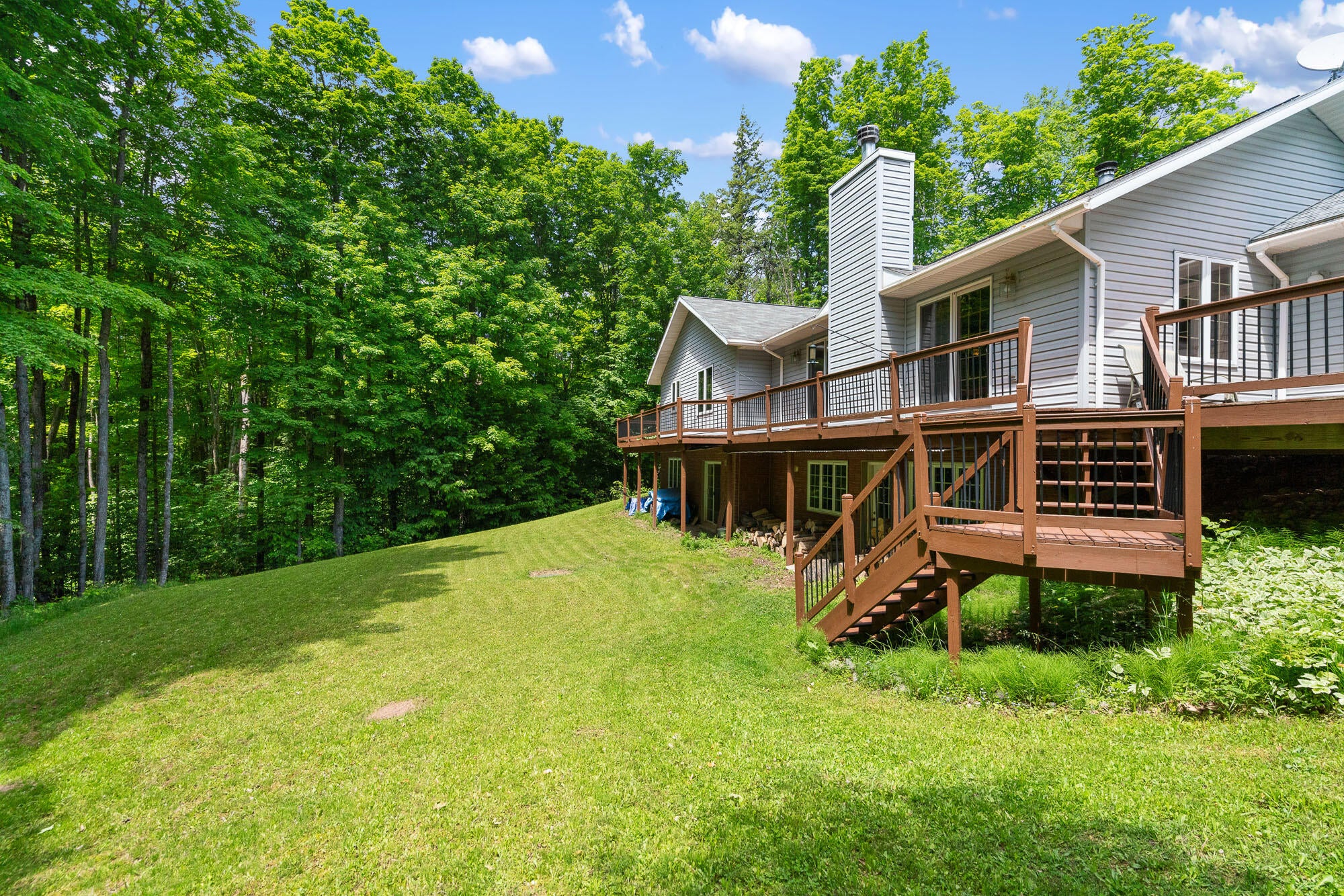 6220 Reams Road Alanson, MI 49706 - Photo 3 of 53 Gallery Image 3