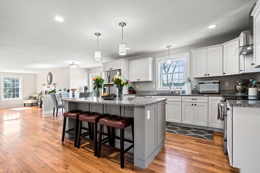 14 Beechwood Road Salem, NH 03079 - Photo 16 of 42 Gallery Image 16