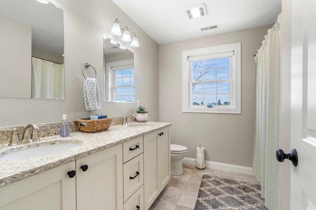 14 Beechwood Road Salem, NH 03079 - Photo 31 of 42 Gallery Image 31