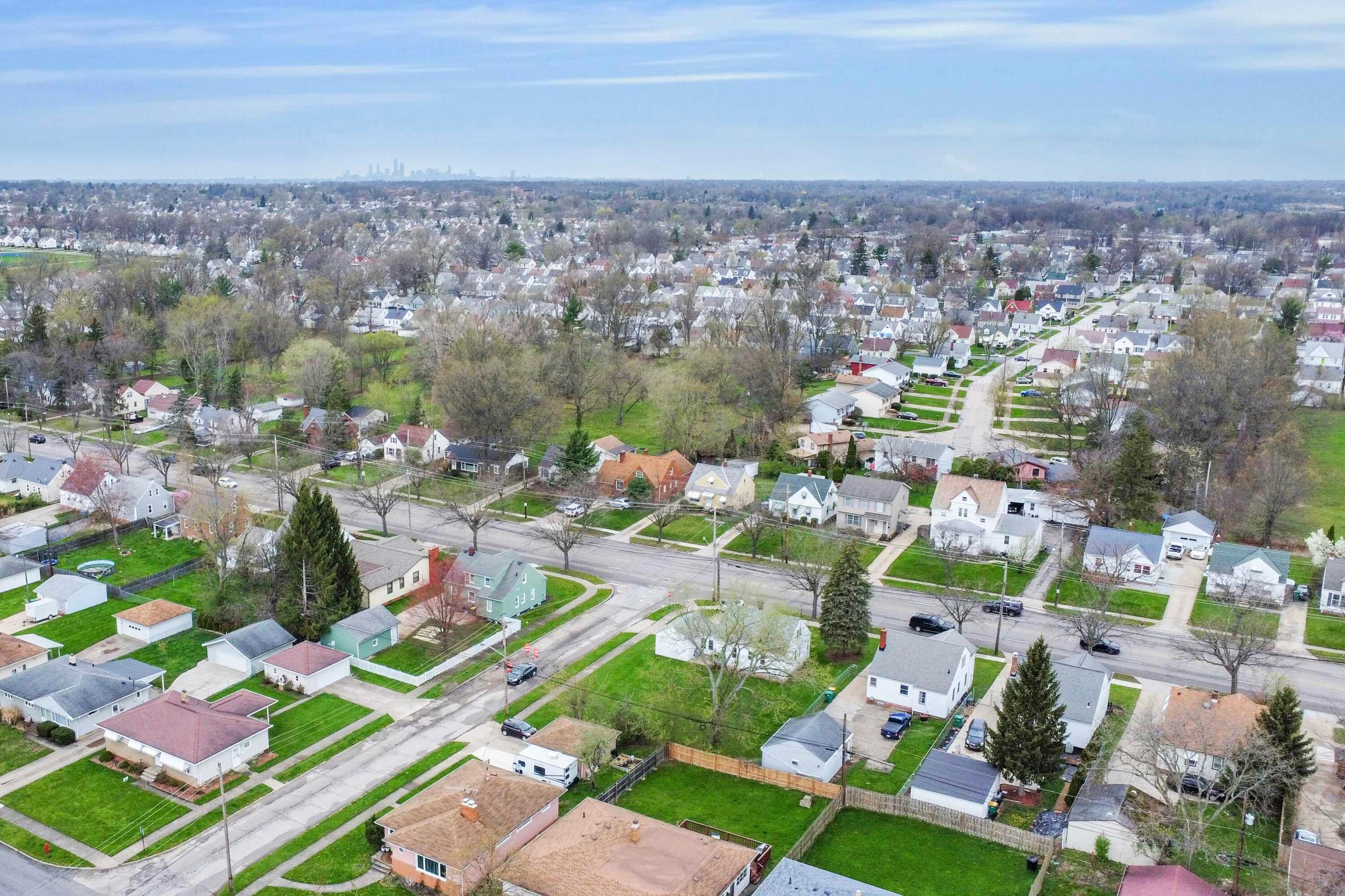 14608 Rockside Road Maple Heights, OH 44137 - Photo 35 of 45 dronemls-3