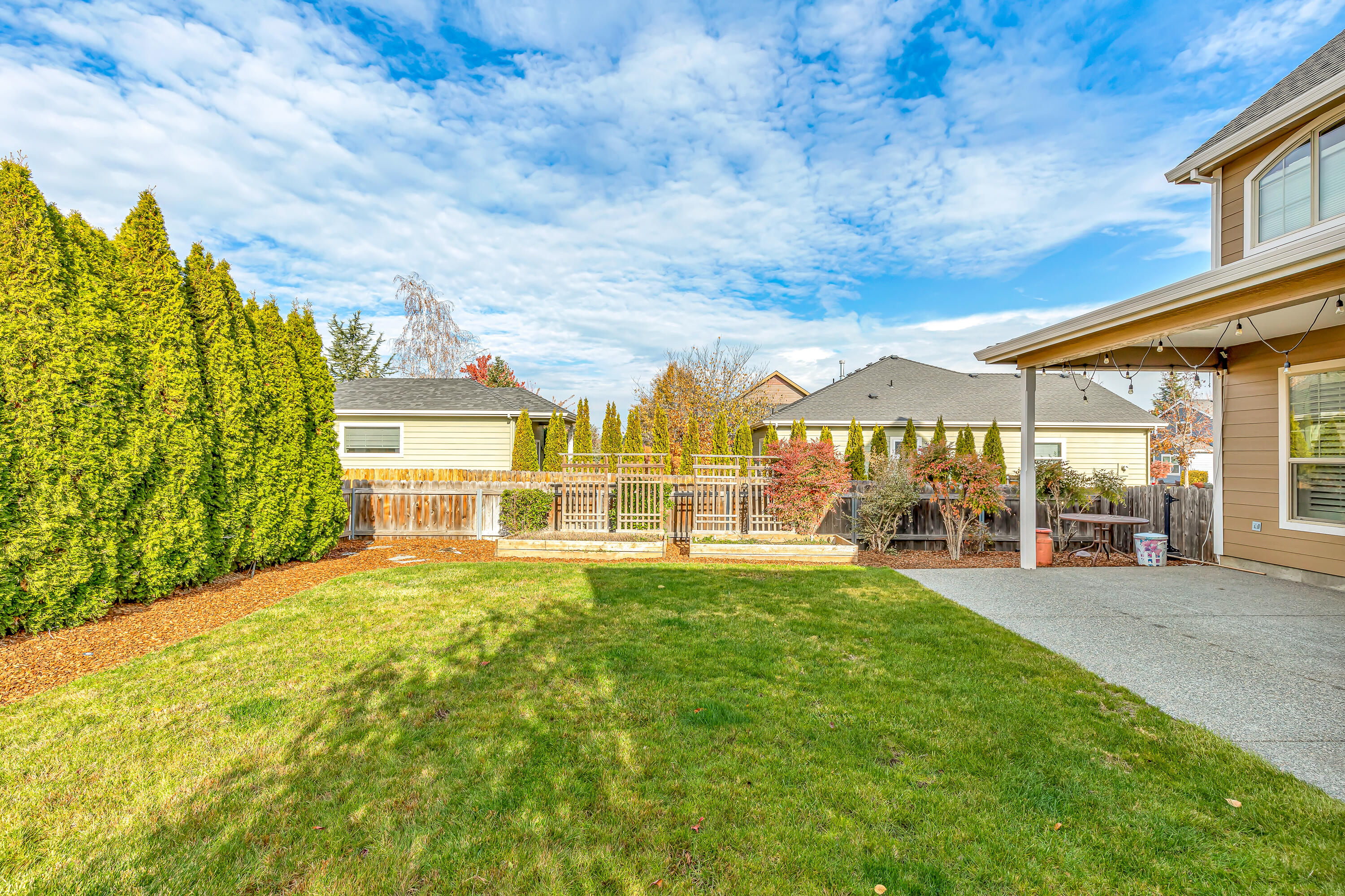 817 Buck Point Street Central Point, OR 97502 - Photo 43 of 47 9R9A9964