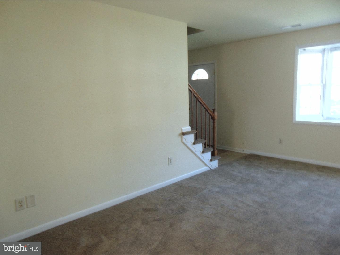 102 Diminish Drive Newark, DE 19713 - Photo 5 of 12 Gallery Image 5