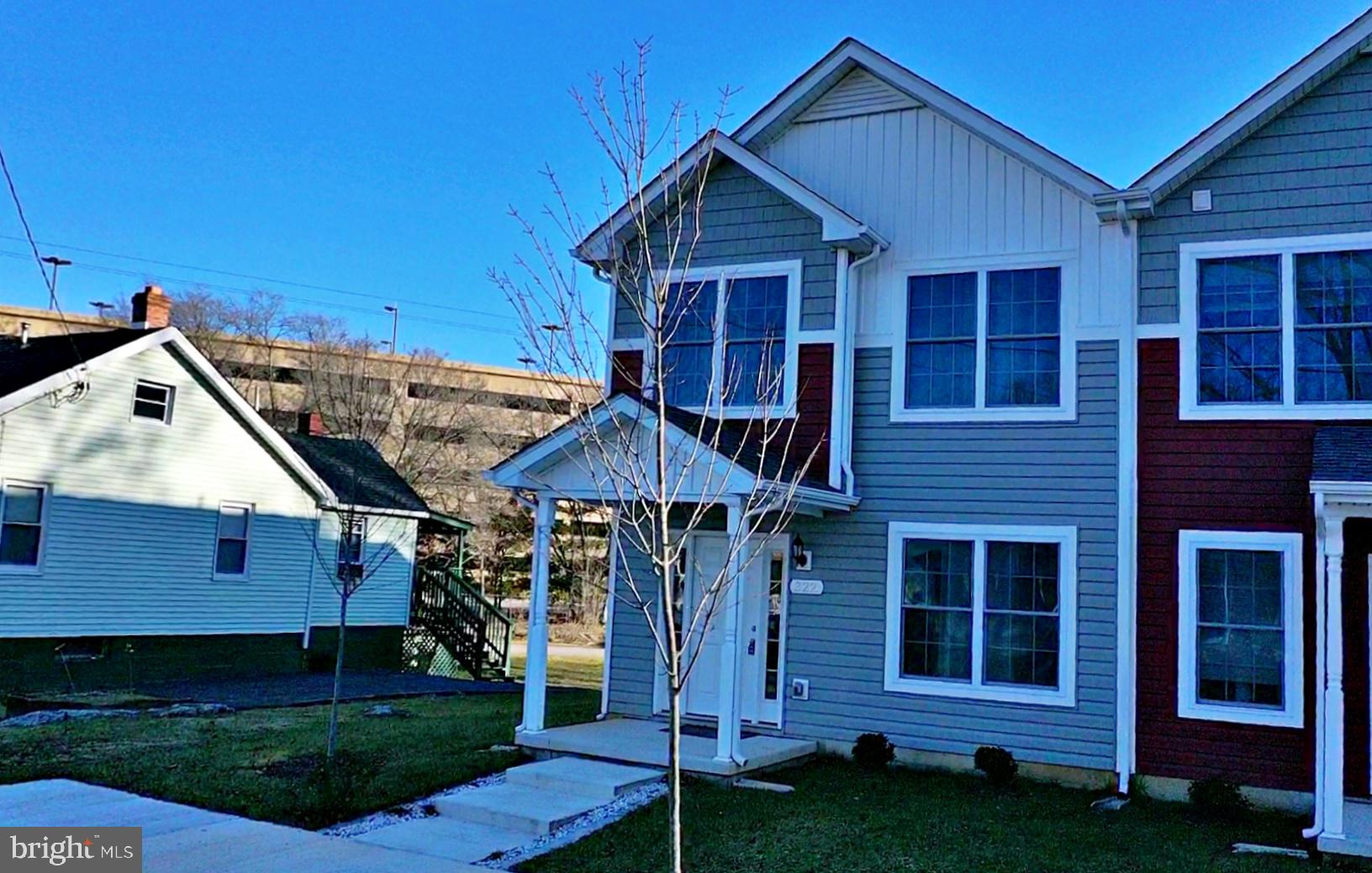 322 East 3rd Avenue Ranson, WV 25438 - Photo 2 of 40 Gallery Image 2