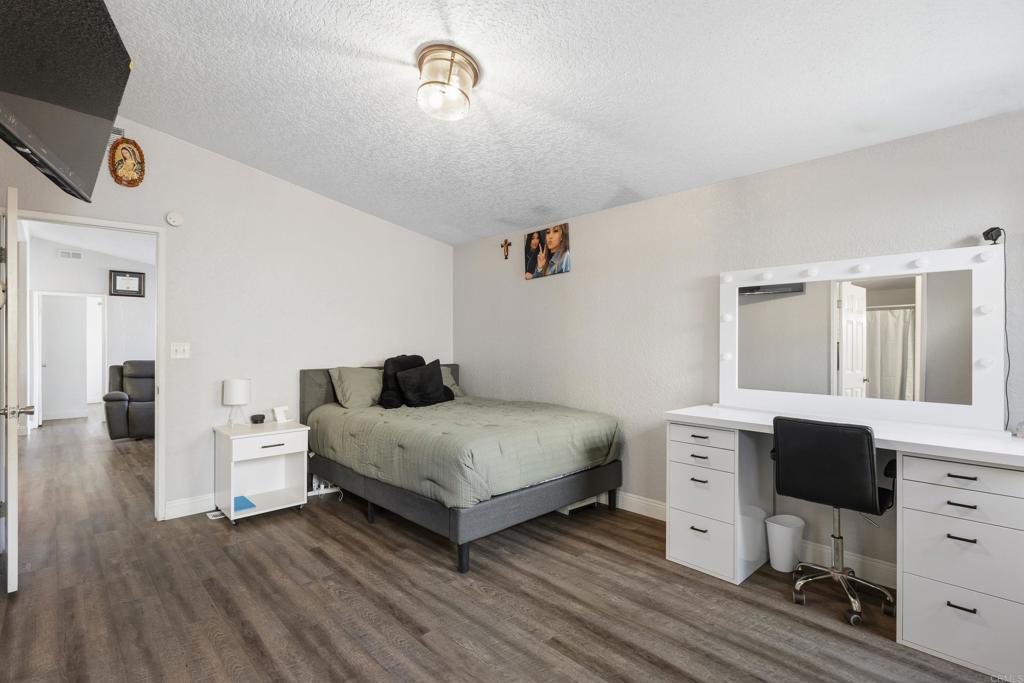 3909 Reche Road, Unit 4 Fallbrook, CA 92028 - Photo 7 of 22