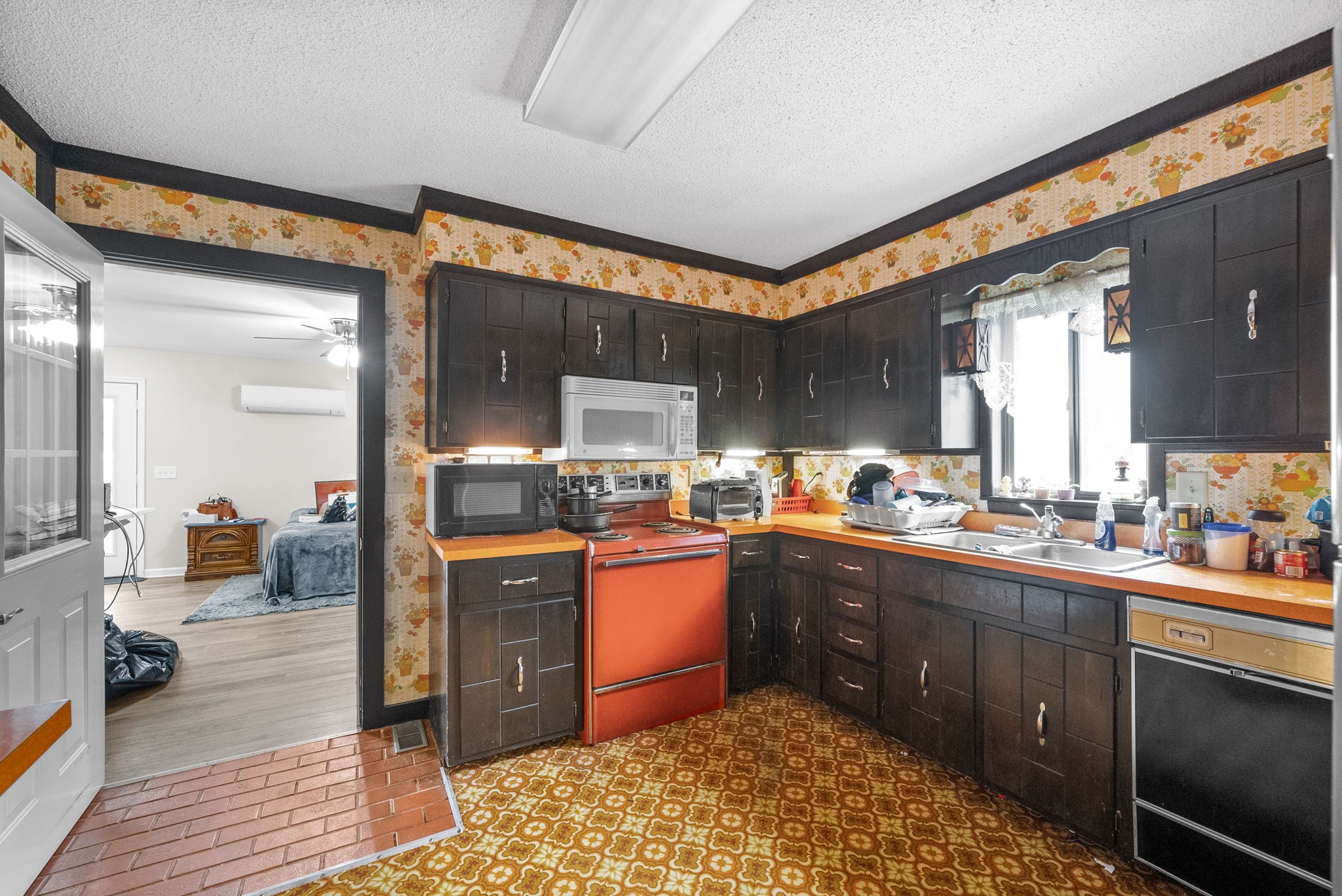 2533 Kelly Willis Road Greenbrier, TN 37073 - Photo 14 of 28 Gallery Image 14