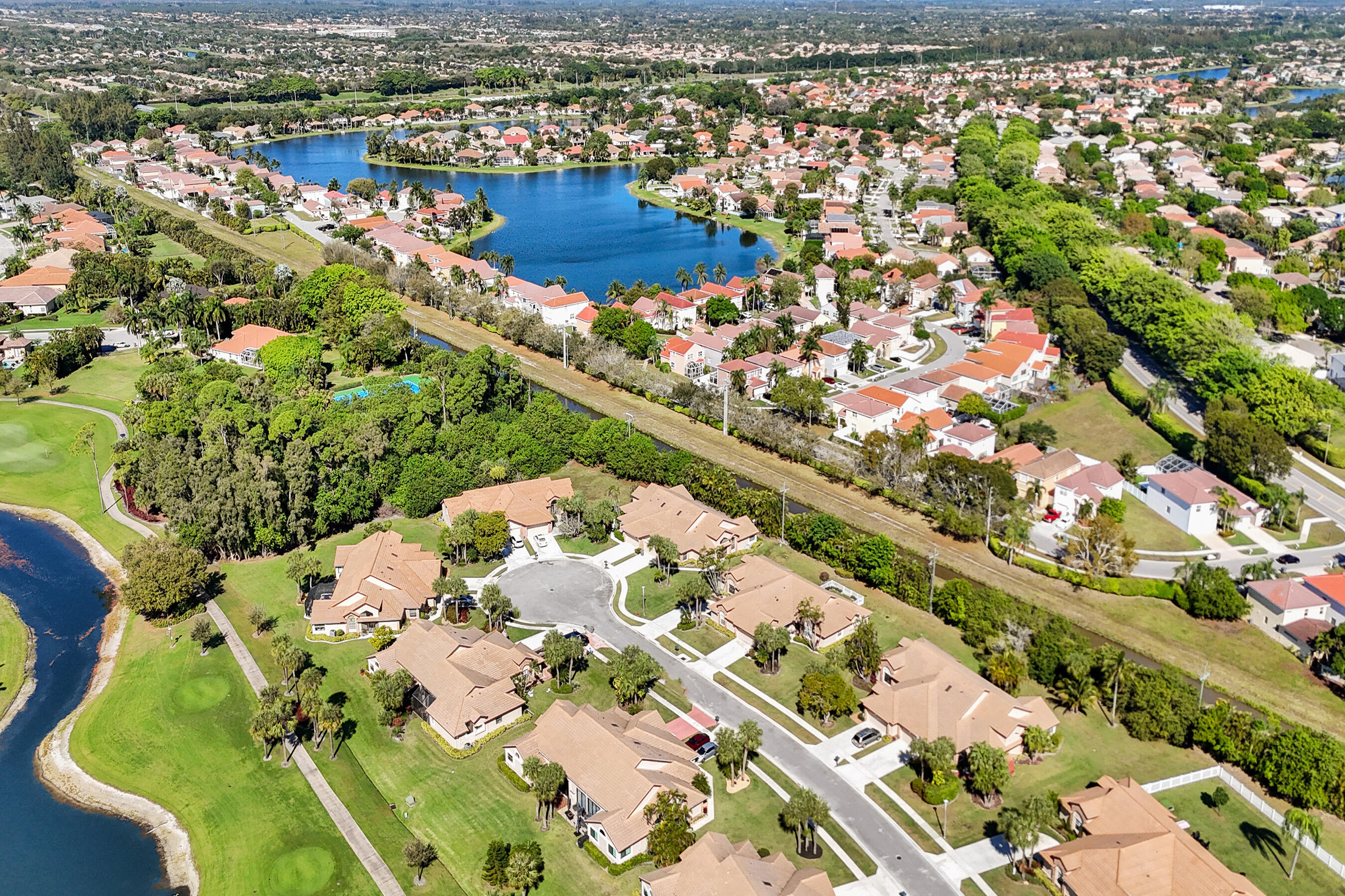 8062 Cassia Drive Boynton Beach, FL 33472 - Photo 49 of 70 DJI_20250226101415_0017_D