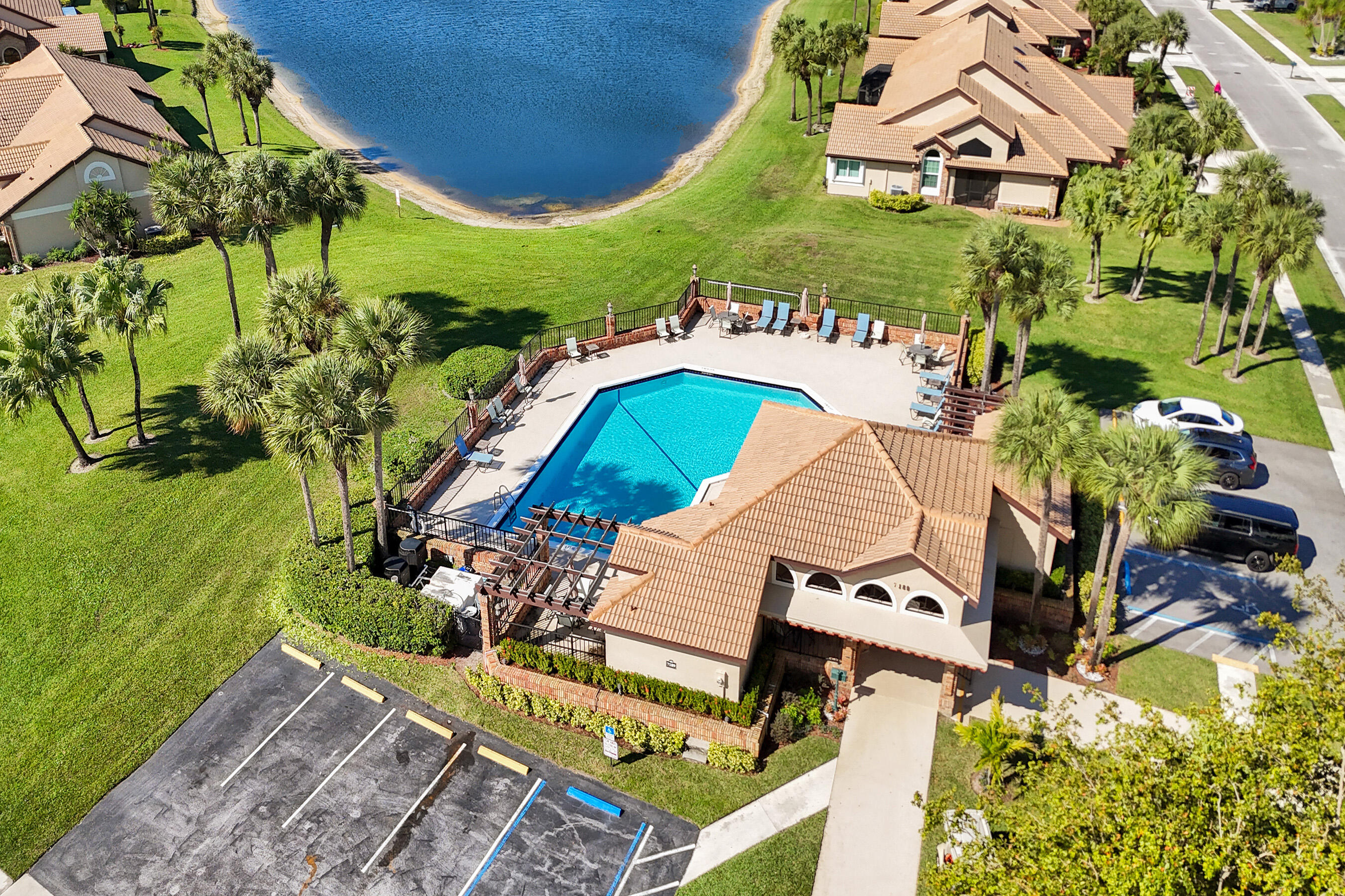 8062 Cassia Drive Boynton Beach, FL 33472 - Photo 50 of 70 DJI_20250226101311_0016_D