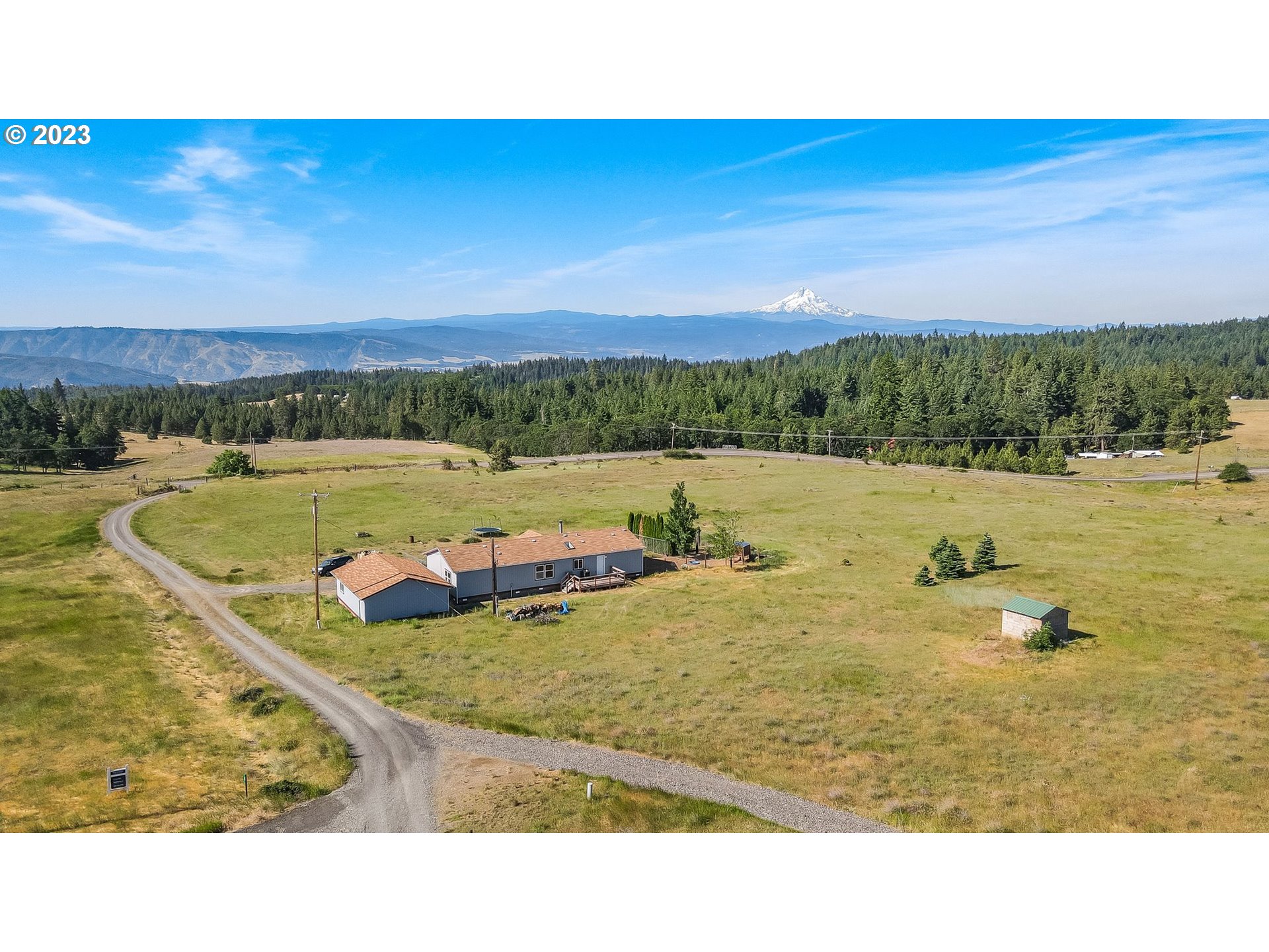 7 Justin Road Lyle, WA 98635 - Photo 3 of 39 Gallery Image 3