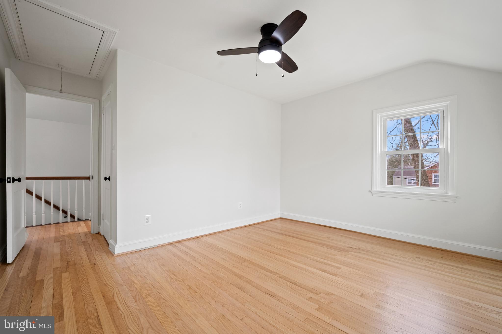 5420 North Carlin Springs Road Arlington, VA 22203 - Photo 21 of 36 Bedroom #2