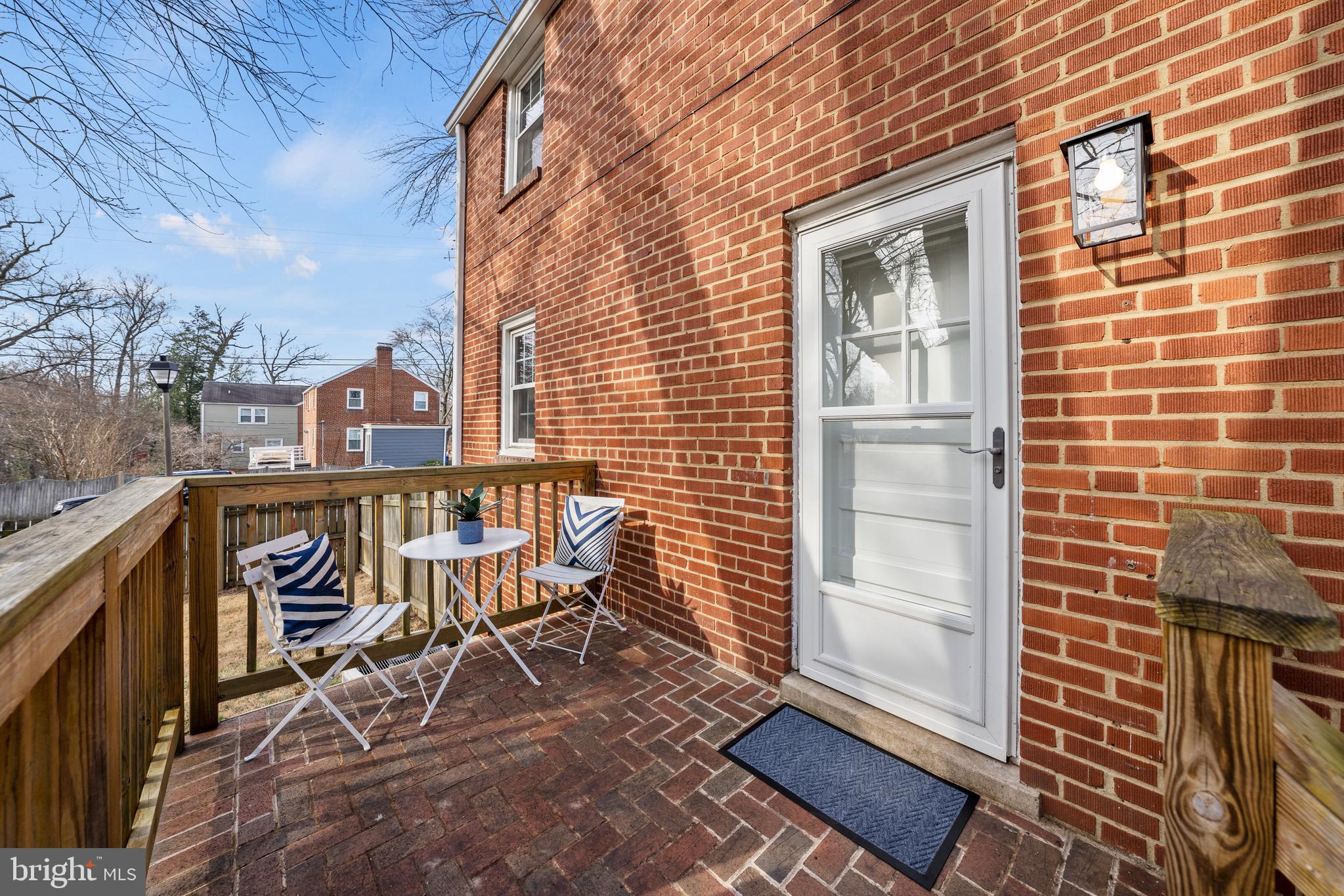 5420 North Carlin Springs Road Arlington, VA 22203 - Photo 35 of 36 Deck