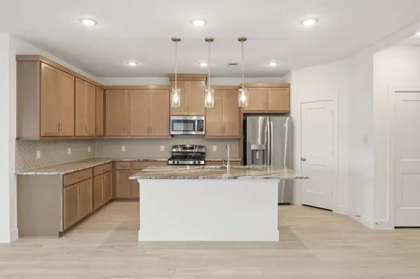 $2,495 | 10035 Crescendo Way, Manvel, TX 77578