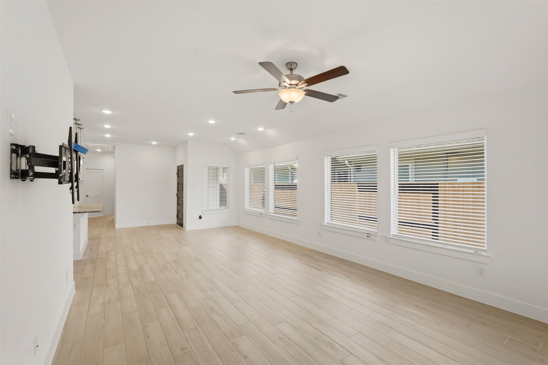 10035 Crescendo Way Manvel, TX 77578 - Photo 16 of 25