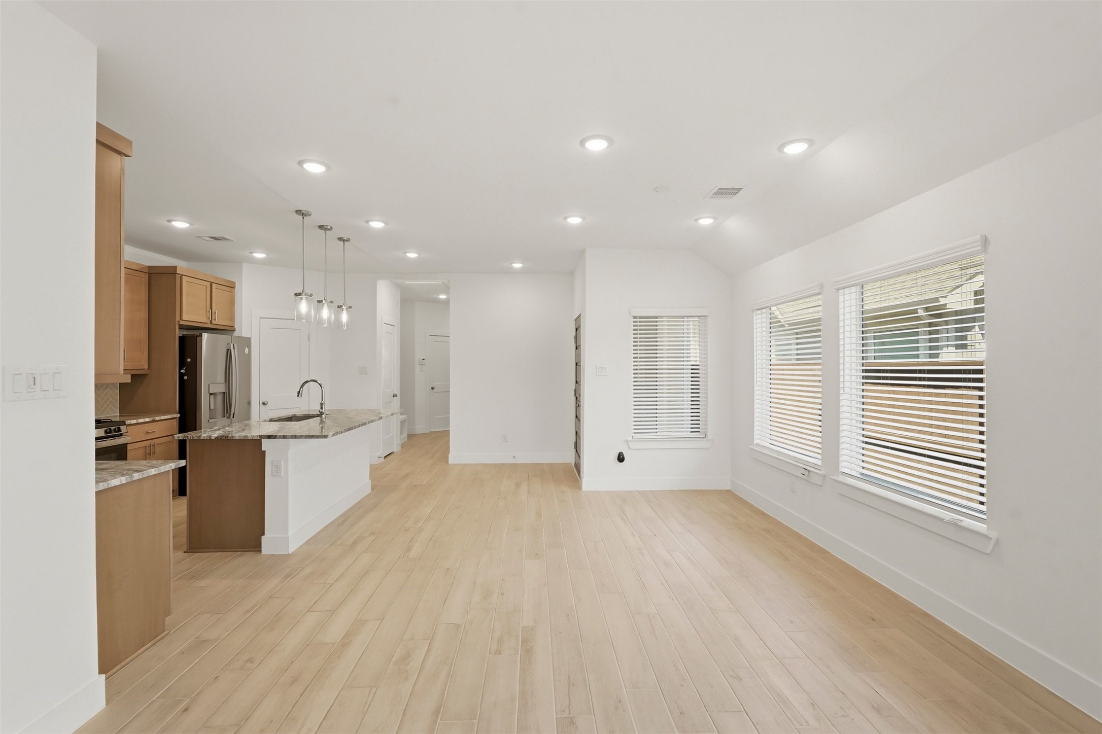 10035 Crescendo Way Manvel, TX 77578 - Photo 18 of 25