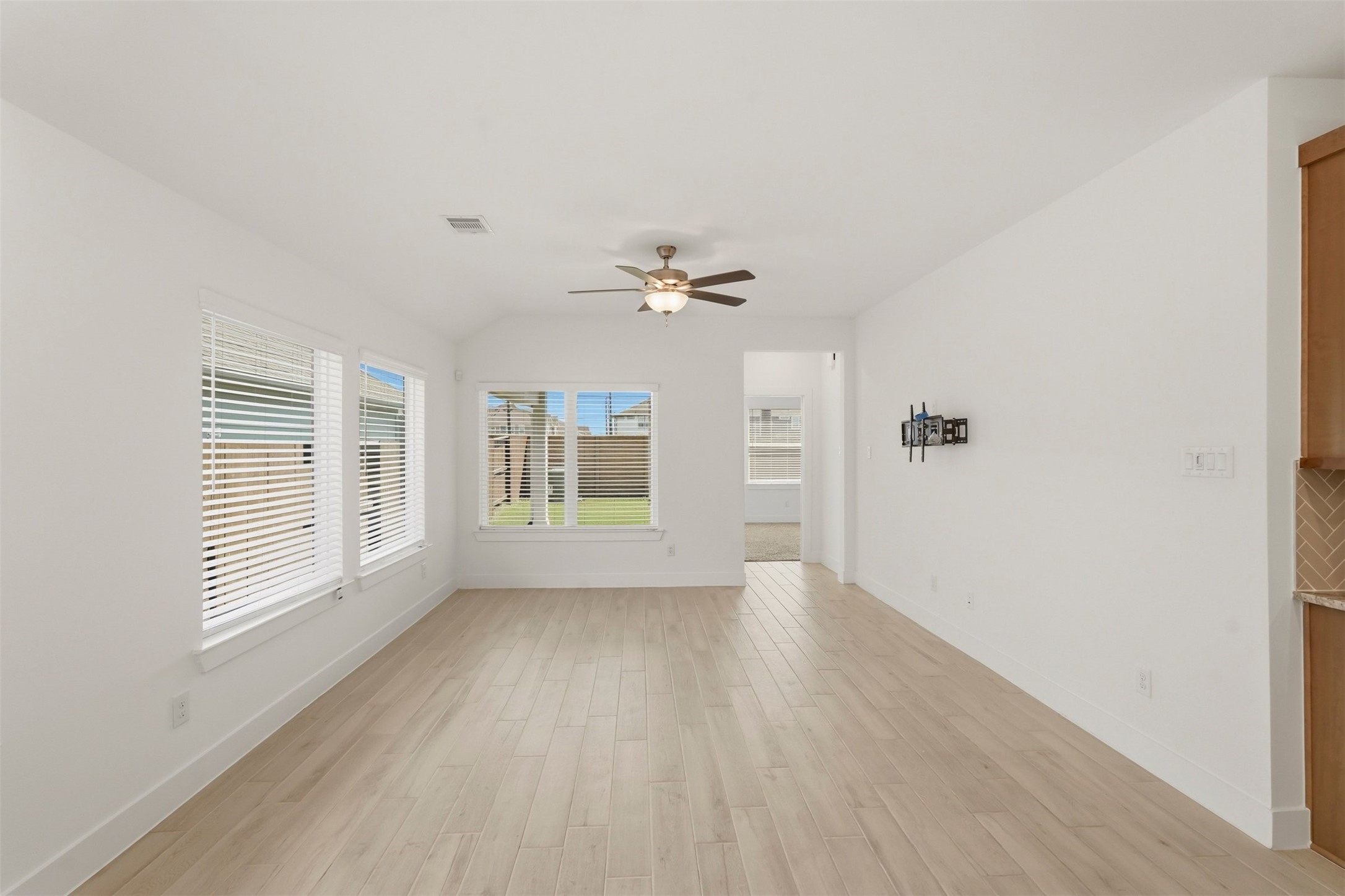 10035 Crescendo Way Manvel, TX 77578 - Photo 19 of 25