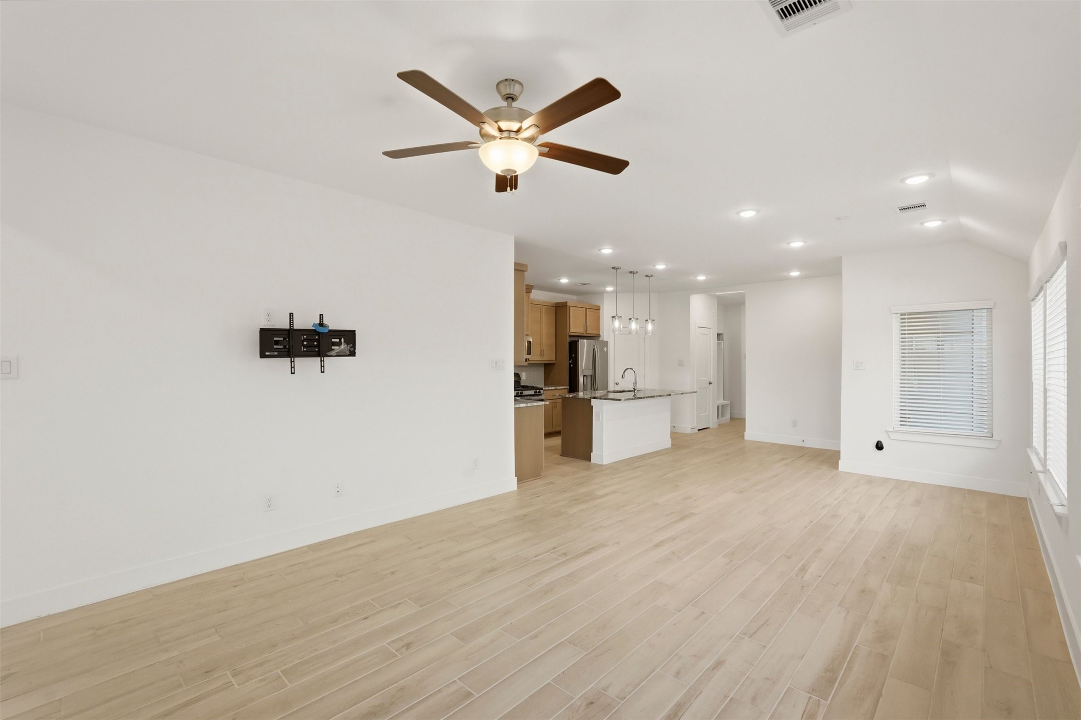 10035 Crescendo Way Manvel, TX 77578 - Photo 20 of 25