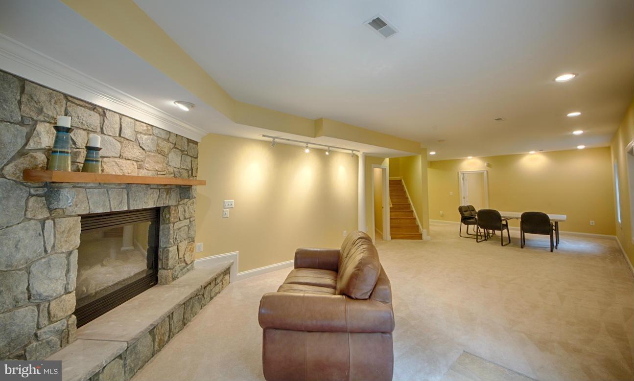 8974 Hooes Road Lorton, VA 22079 - Photo 20 of 29 Basement
