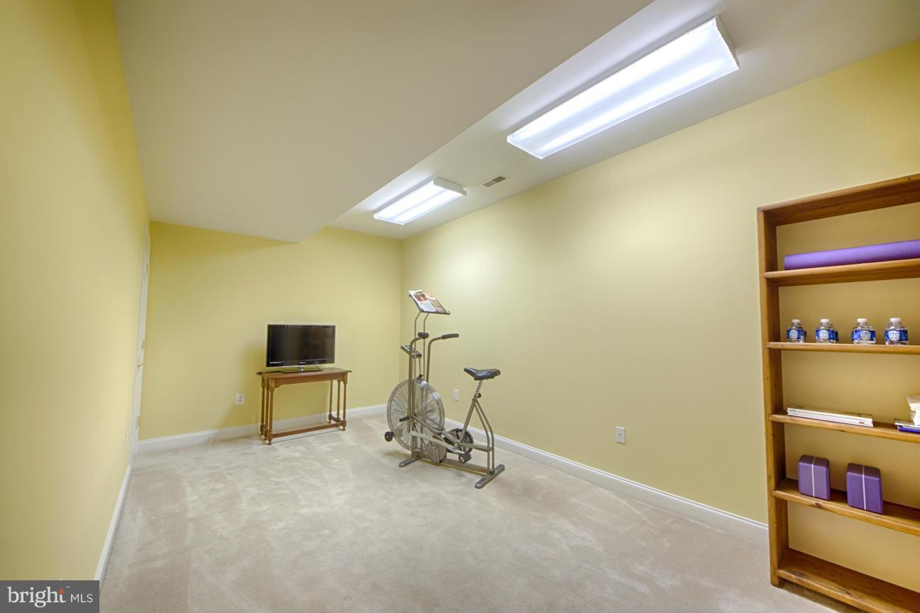 8974 Hooes Road Lorton, VA 22079 - Photo 23 of 29 Basement