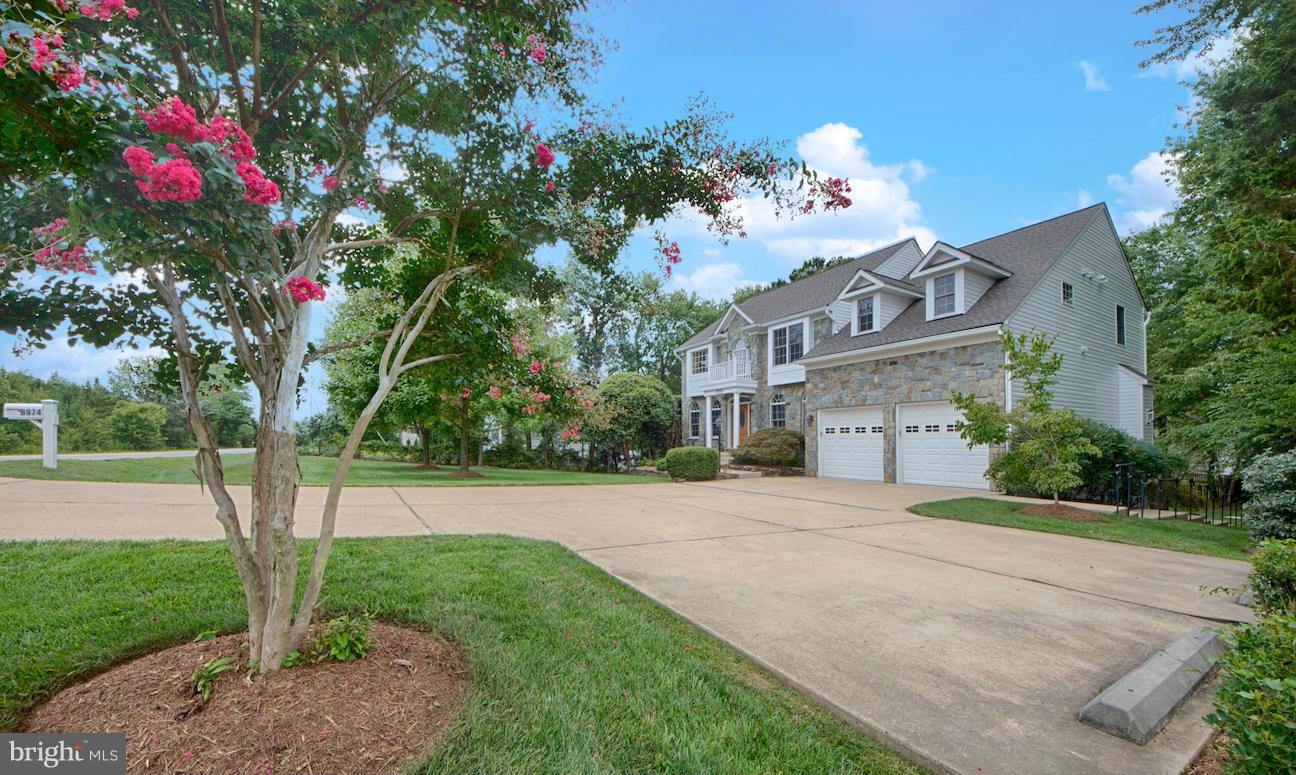 8974 Hooes Road Lorton, VA 22079 - Photo 24 of 29 Exterior (General)