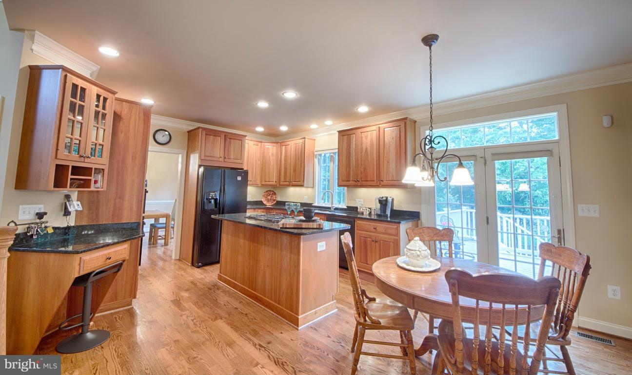 8974 Hooes Road Lorton, VA 22079 - Photo 6 of 29 Kitchen