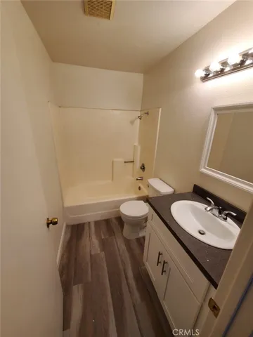 $2,800 | 23805 Mark Twain, Moreno Valley, CA 92557