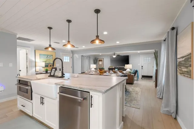 $3,500 | 408 East Liberty Street, Pilot Point, TX 76258