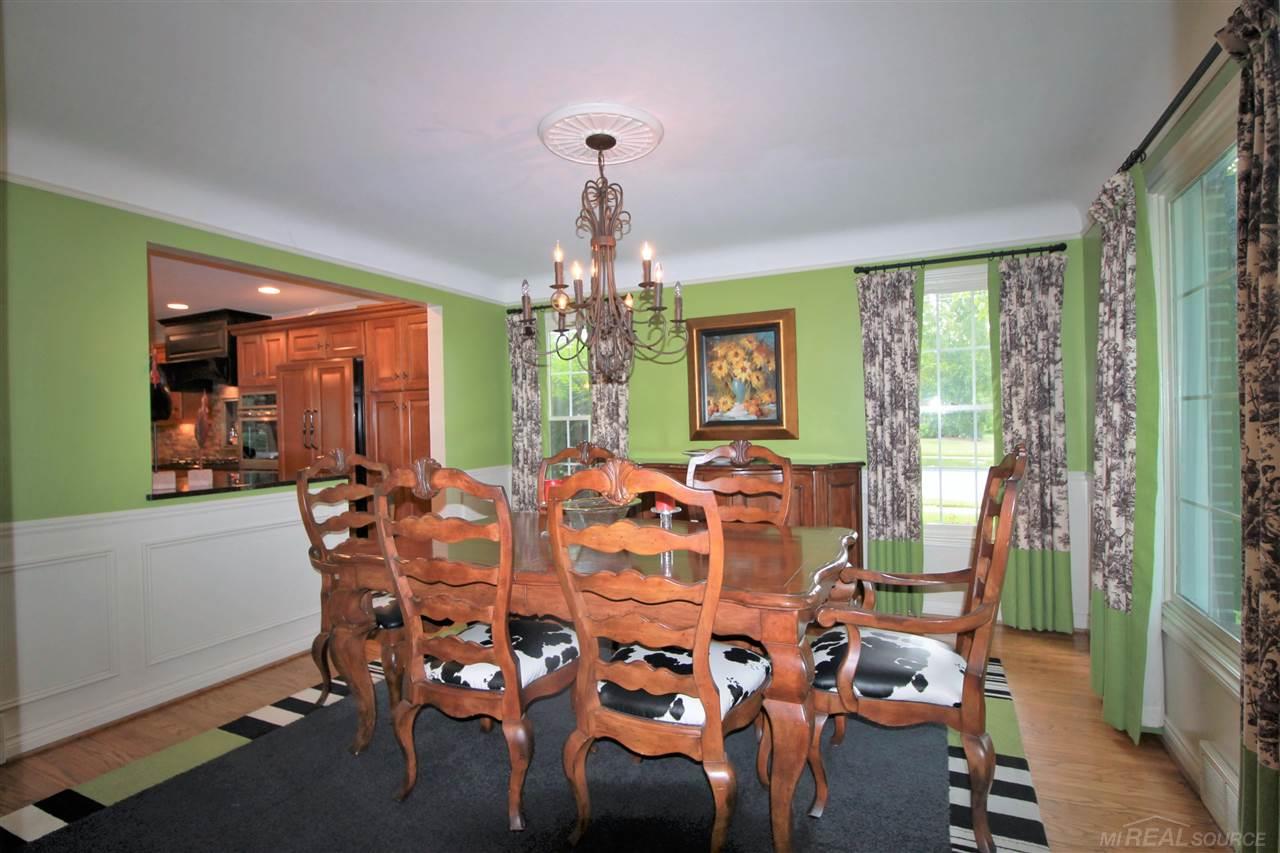 1177 Devonshire Road Grosse Pointe, MI 48230 - Photo 16 of 78 50018564-16.JPG