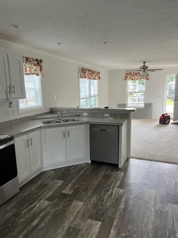 $162,900 | 21 Cedar Street, Hinsdale, NH 03451