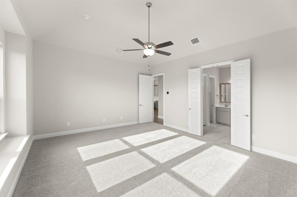 1928 Wishon Road Celina, TX 75009 - Photo 6 of 40