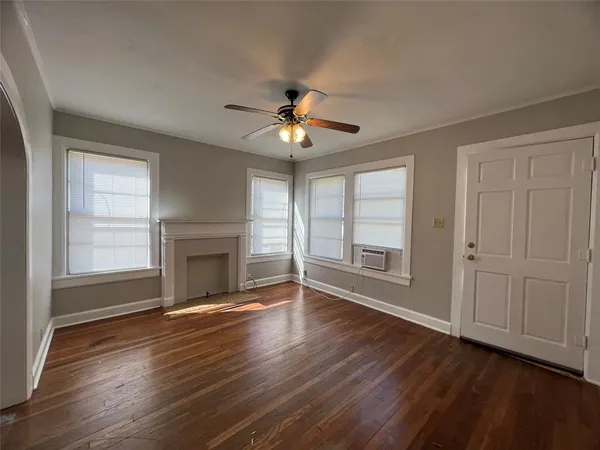 $625 | 215 East Rutherford Street, Shreveport, LA 71104