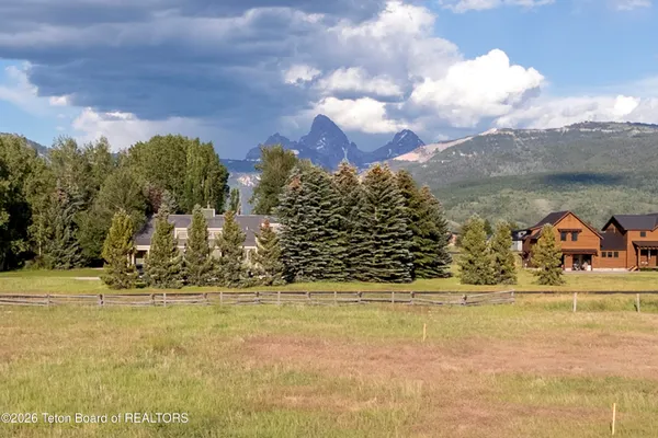 $345,000 | 2625 Goldshire Drive, Driggs, ID 83422