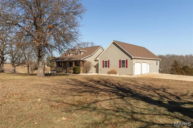 $419,900 | 20995 Blackberry Lane, Crocker, MO 65452