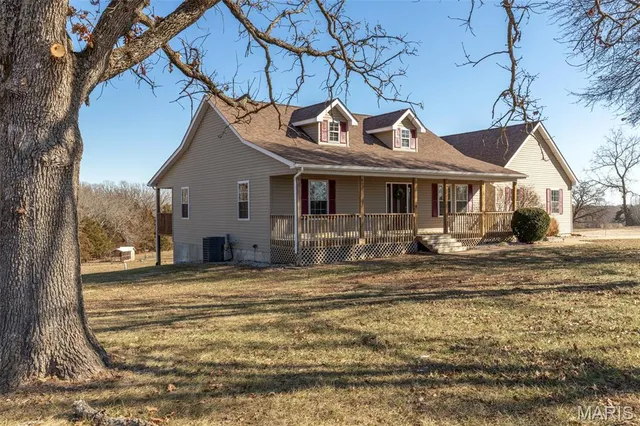 $419,900 | 20995 Blackberry Lane, Crocker, MO 65452