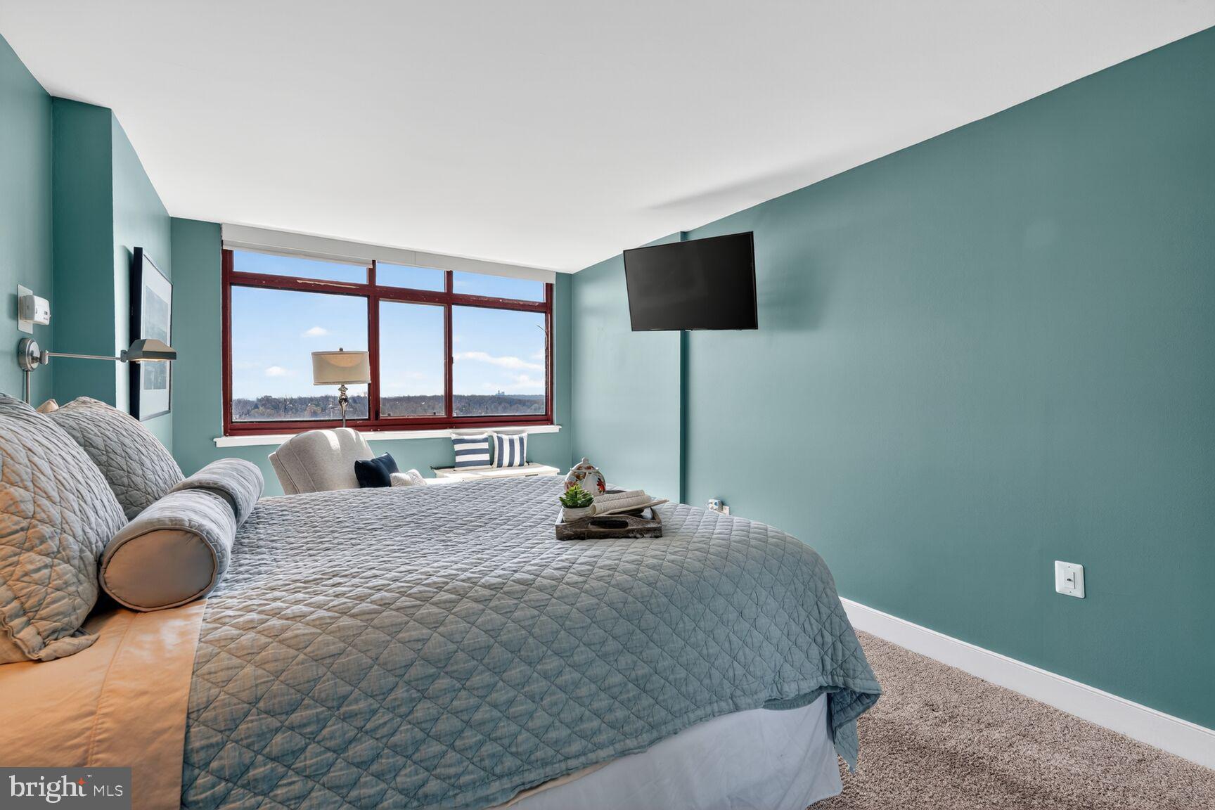1220 Blair Mill Road, Unit 1403 Silver Spring, MD 20910 - Photo 17 of 61 Wake up to a Washington DC view