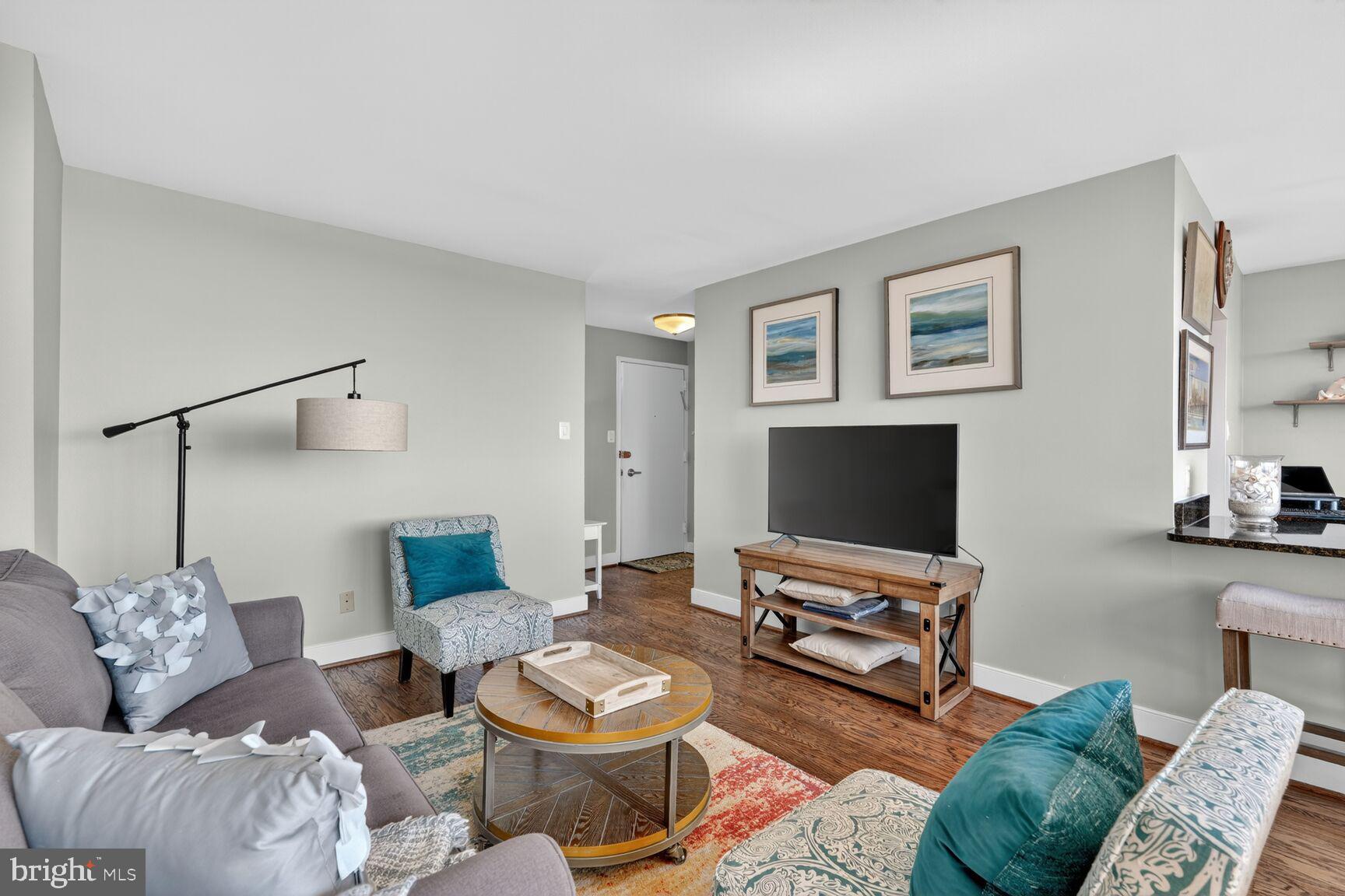 1220 Blair Mill Road, Unit 1403 Silver Spring, MD 20910 - Photo 5 of 61