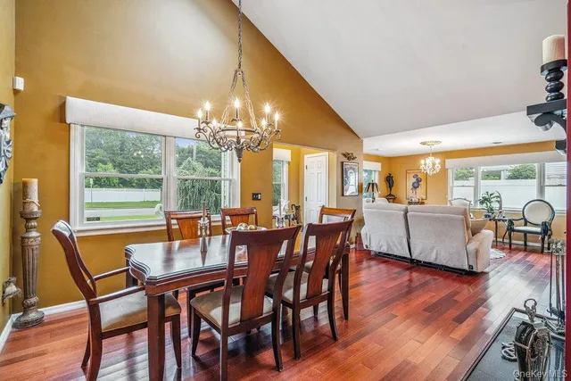 $799,000 | 31 Grand Central Avenue, Amityville, NY 11701