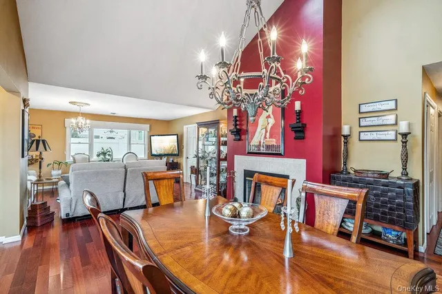 $799,000 | 31 Grand Central Avenue, Amityville, NY 11701